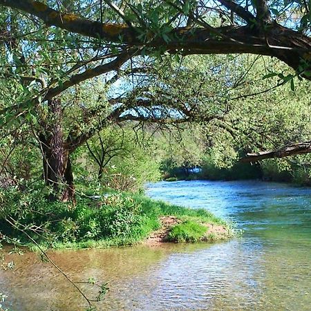 Smaragd River Near Rastoke & Plitvice Lakes Слуни Екстериор снимка